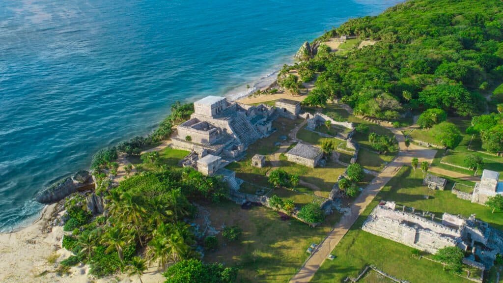 Tulum Ruins oceanfront tour with local guide – Travel With Tim